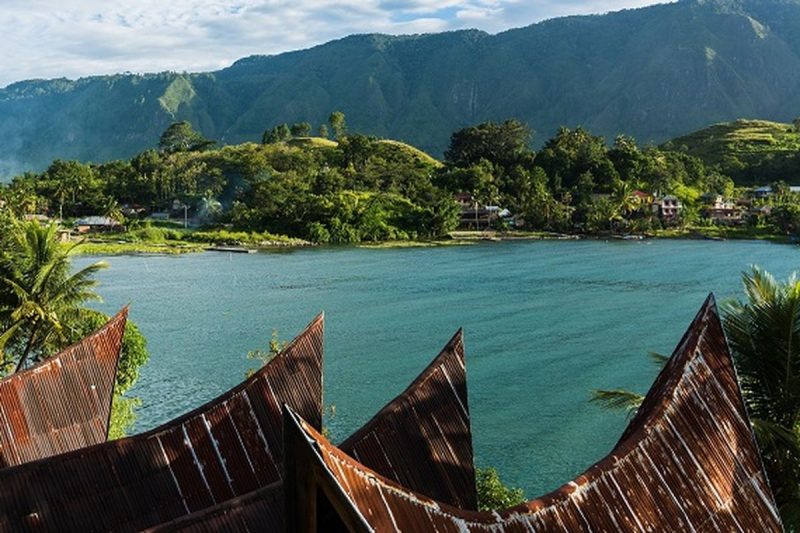 Sejarah Danau Toba Menurut Legenda dan Ilmu Geologi