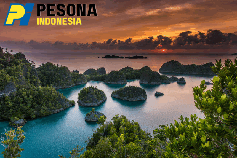 Ringkas namun mencakup esensi artikel dengan menyebutkan contoh destinasi